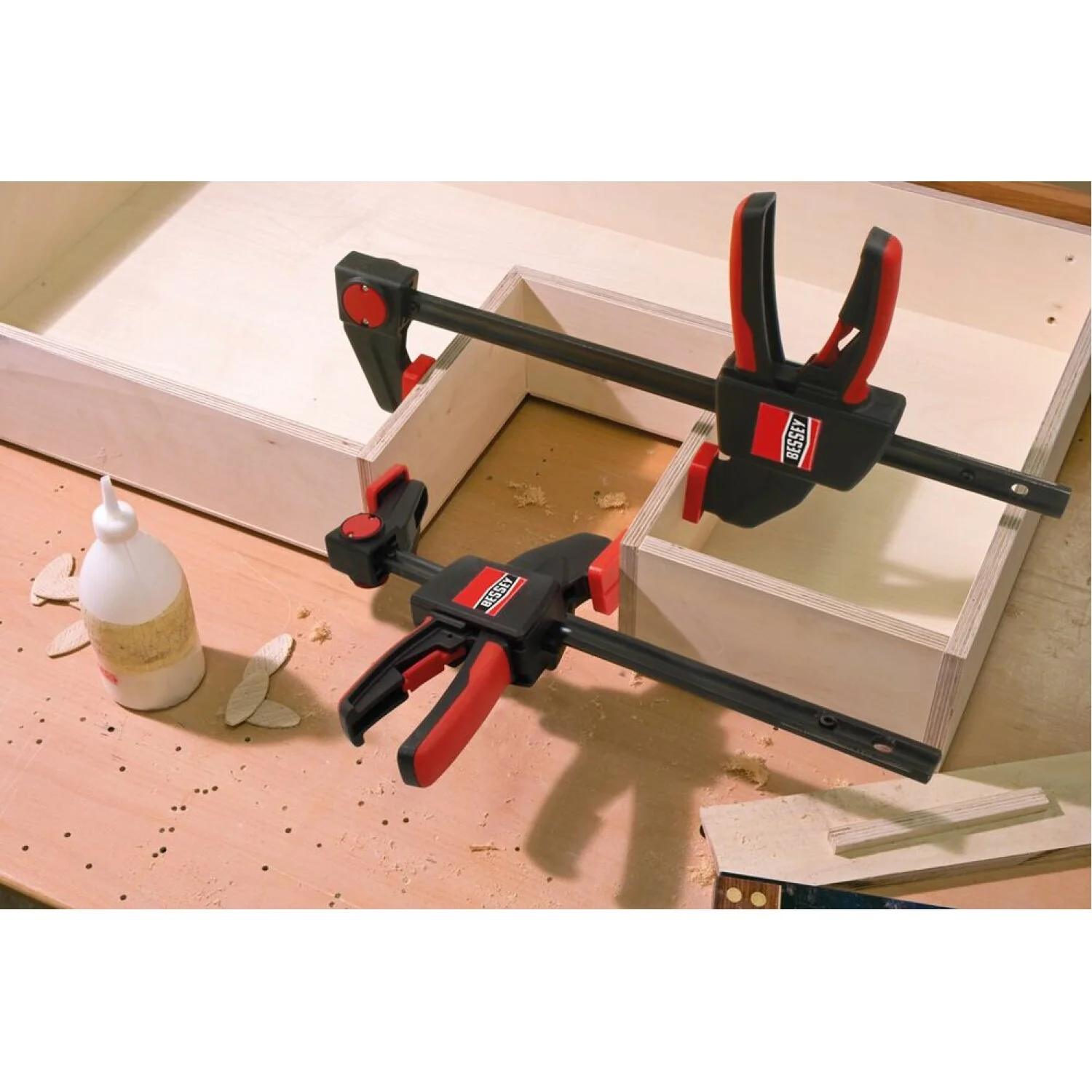 Bessey EHKL12 Large Trigger Clamp, 300 lb, 12" x 3-1/8" - Image 21