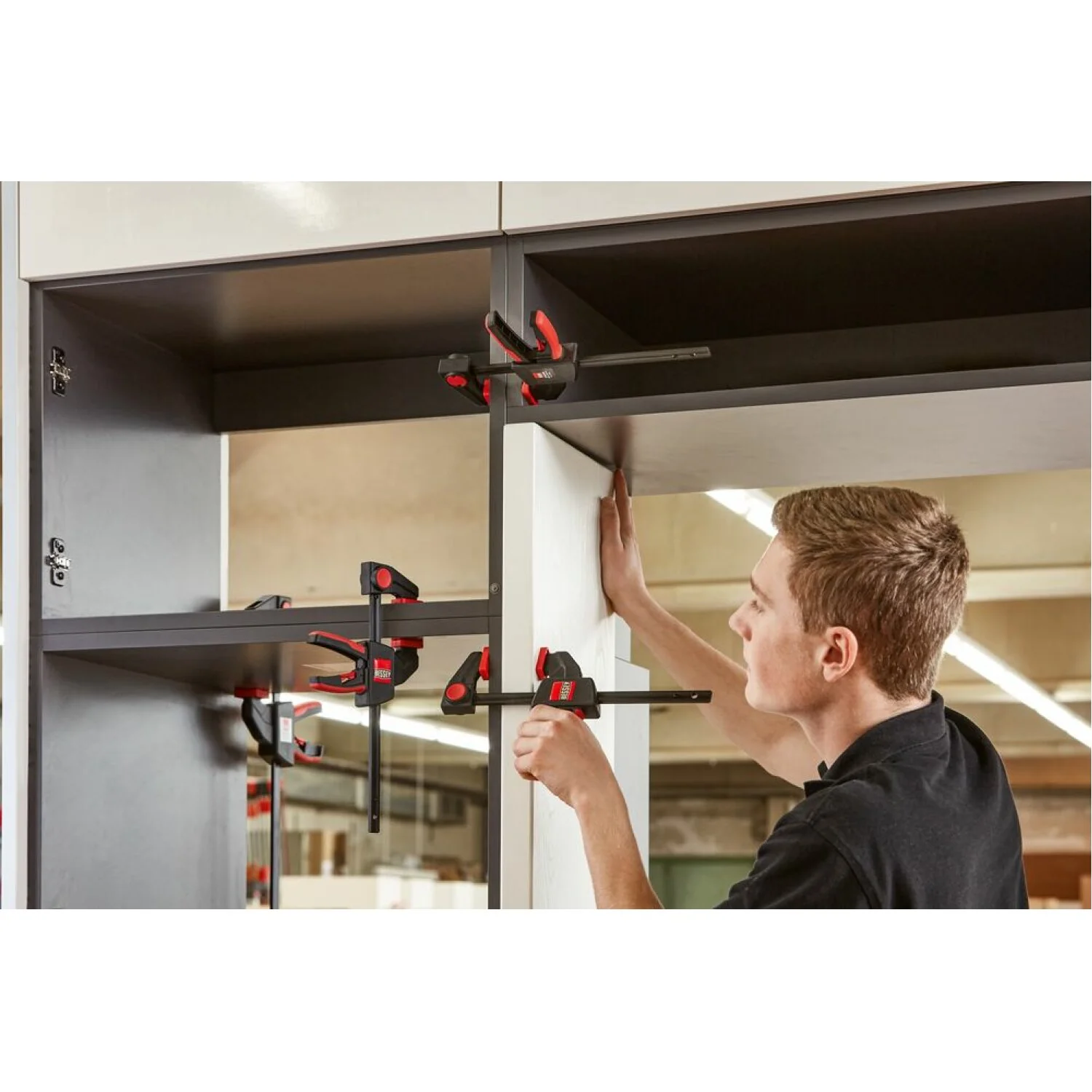 Bessey EHKL18 Large Trigger Clamp, 300 lb, 18" x 3-1/8" - Image 11