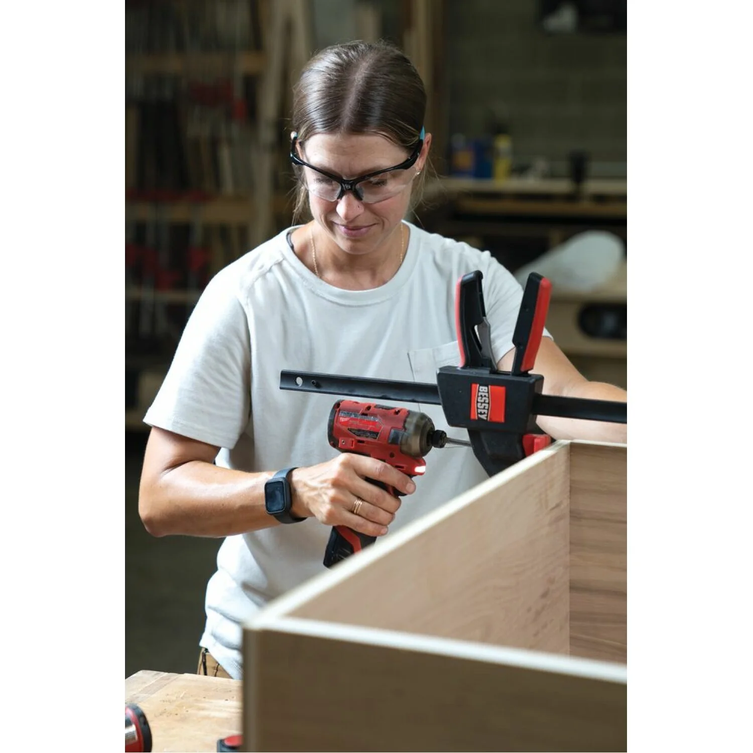 Bessey EHKL36 Large Trigger Clamp, 300 lb, 36" x 3-1/8" - Image 17