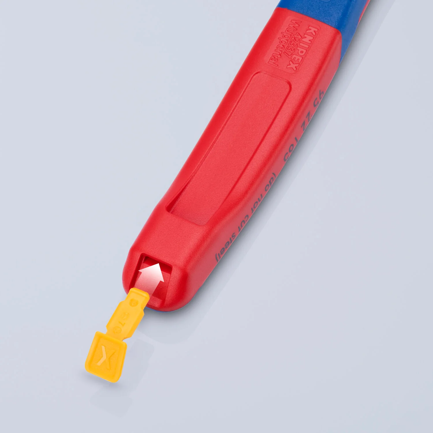 Knipex 03 02 200 KnipeXtend Combination Pliers, 8" - Image 4