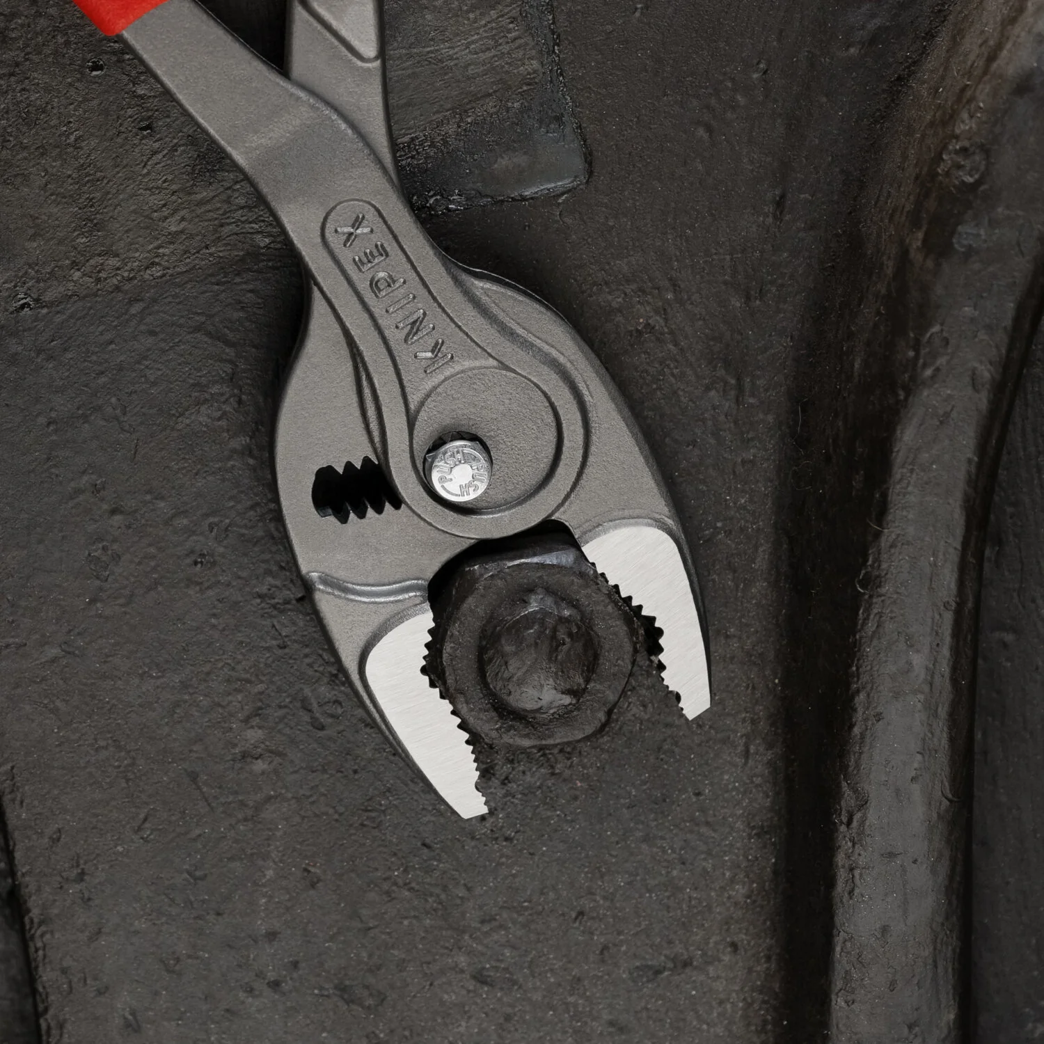 Knipex 82 01 250 SBA TwinGrip Pliers - Image 13