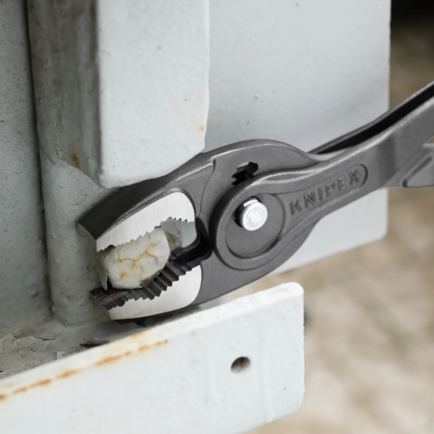 Knipex 82 01 250 SBA TwinGrip Pliers - Image 14
